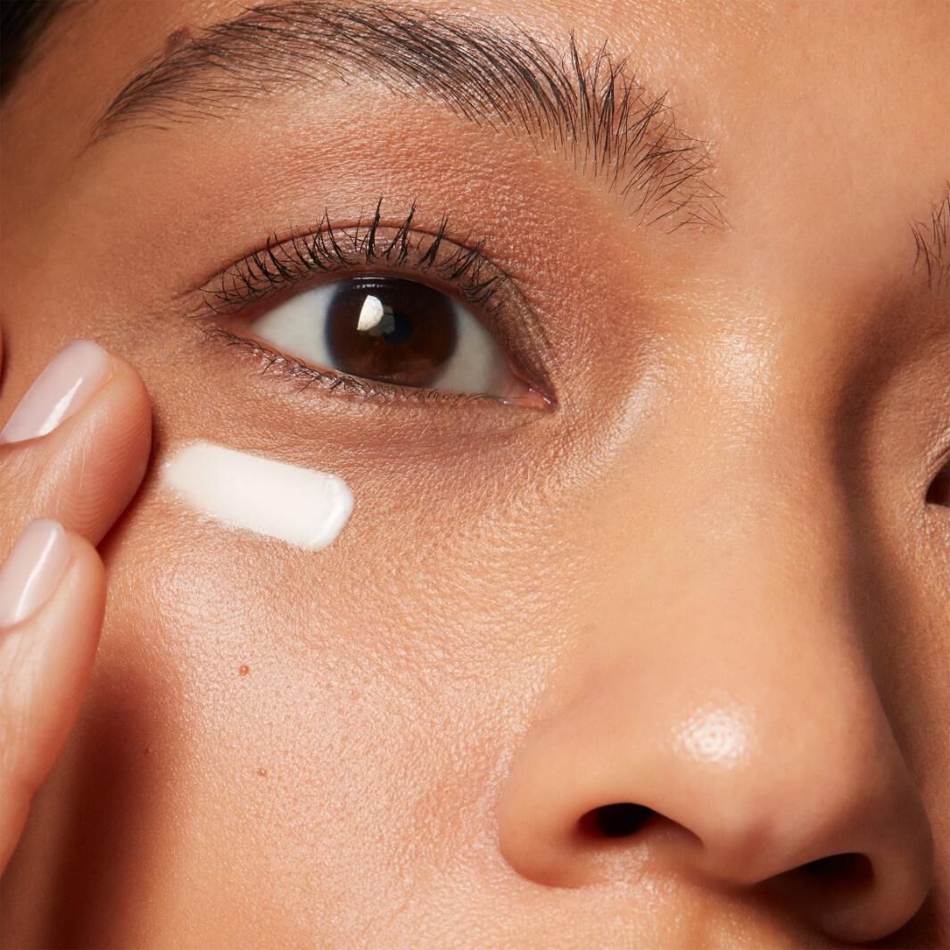 A.G.E. Advanced Eye mot mørke ringer